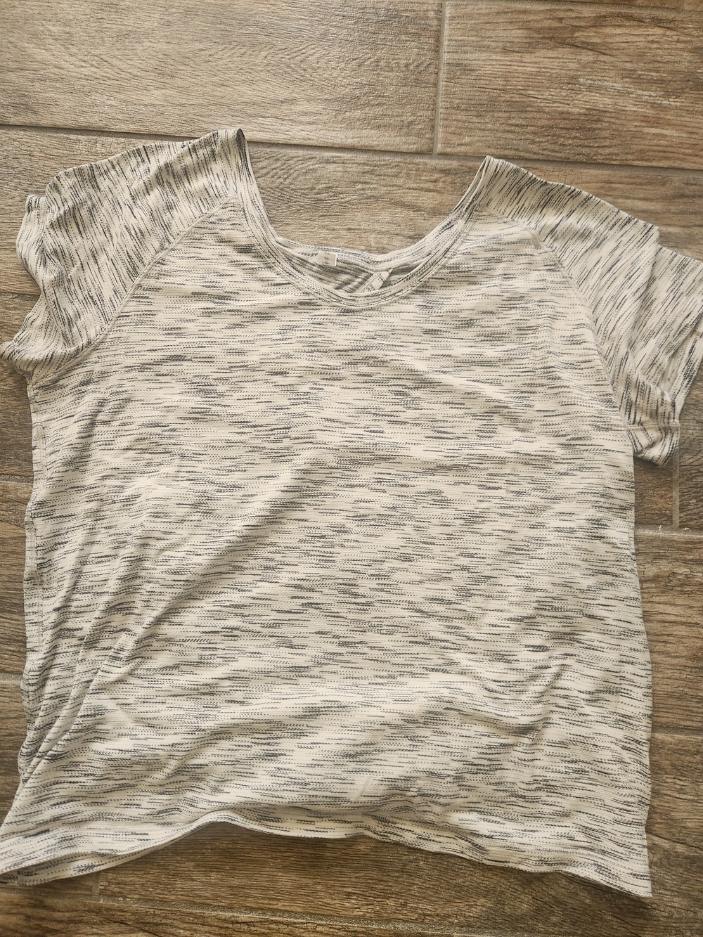lululemon athletica Open Back Short Sleeve Tee